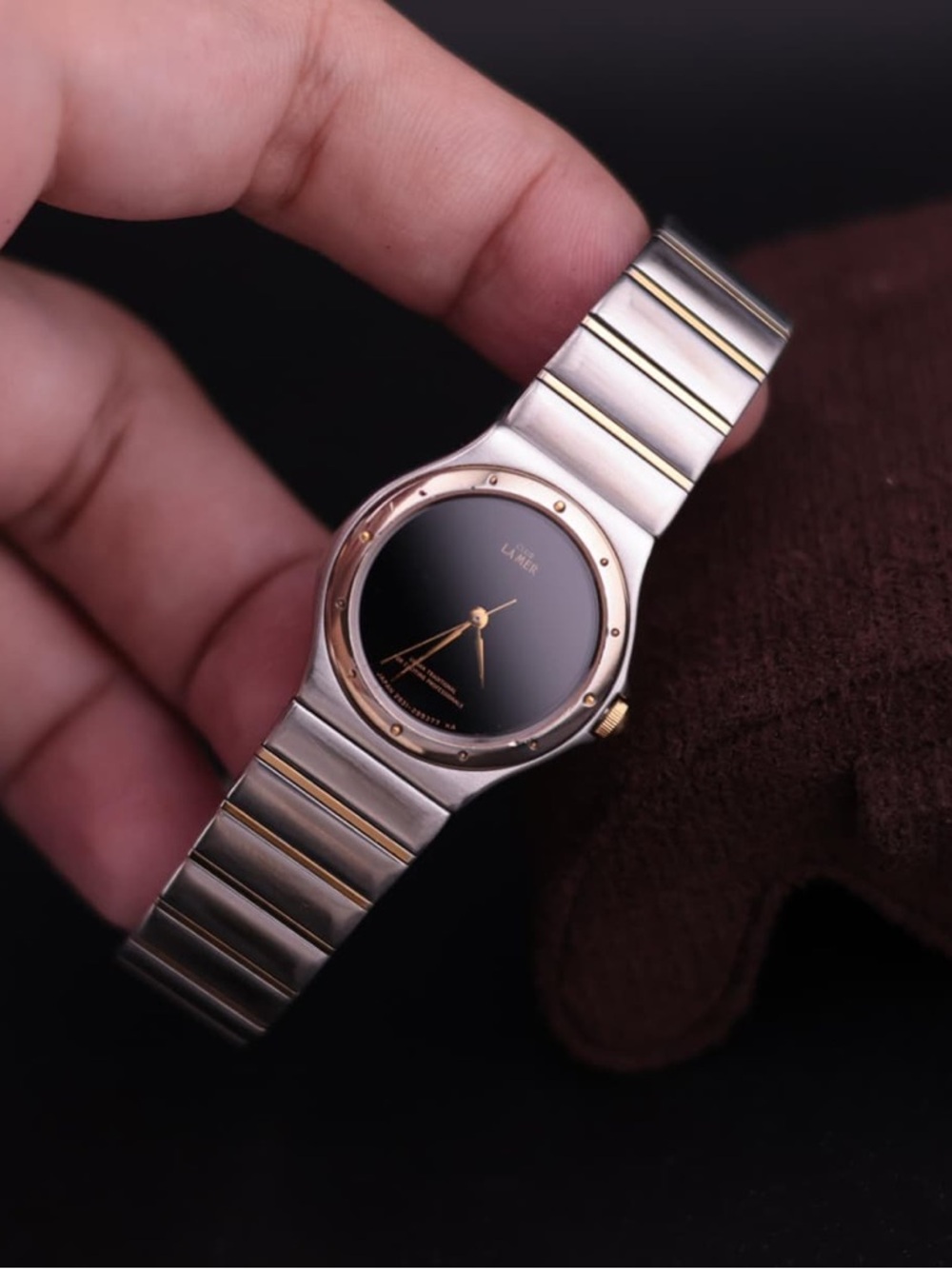 Vtg 1987 Citizen Club La Mer 2931-295650
Women’s Watch [Very Good Condition]